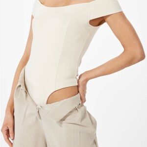 South Moon Under Sophie Rue Monroe Off-Shoulder Cream Bodysuit